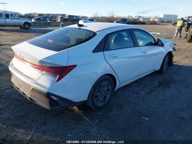KMHLM4DG2RU729702 Hyundai ELANTRA SEL