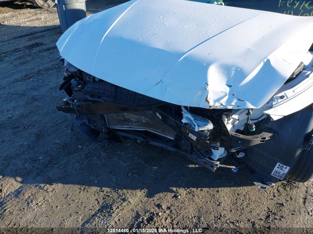 KMHLM4DG2RU729702 Hyundai ELANTRA SEL