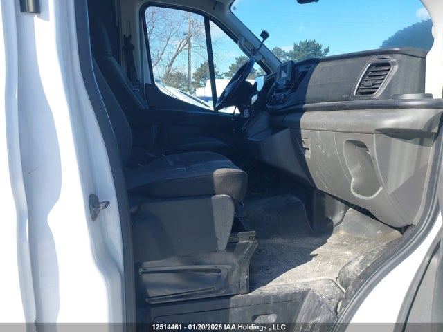 12514461 :رقم المزاد ، 1FTBR2C80RKA09830 vin ، 2024 Ford Transit T-250 مزاد بيع