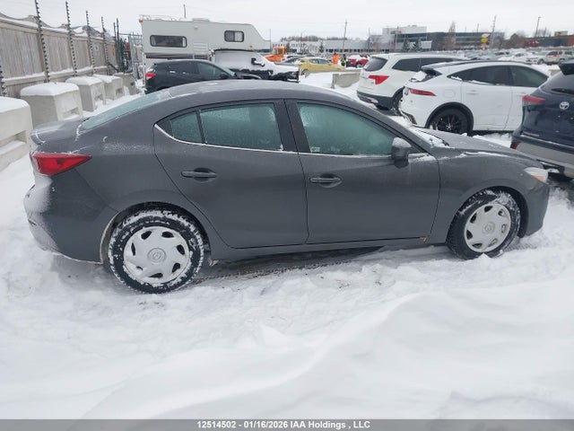 JM1BN1T78H1149660 Mazda 3 SE