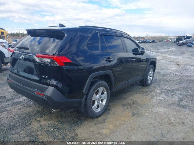 2T3W1RFV3LW058778 Toyota Rav4 Xle