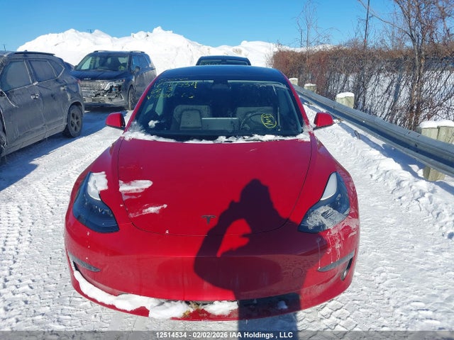 5YJ3E1EA1NF333063 Tesla Model 3 Rwd/standard Range