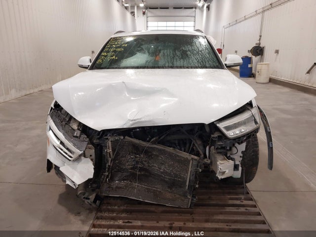 WA1GFCFS8GR010895 Audi Q3 2.0t Technik