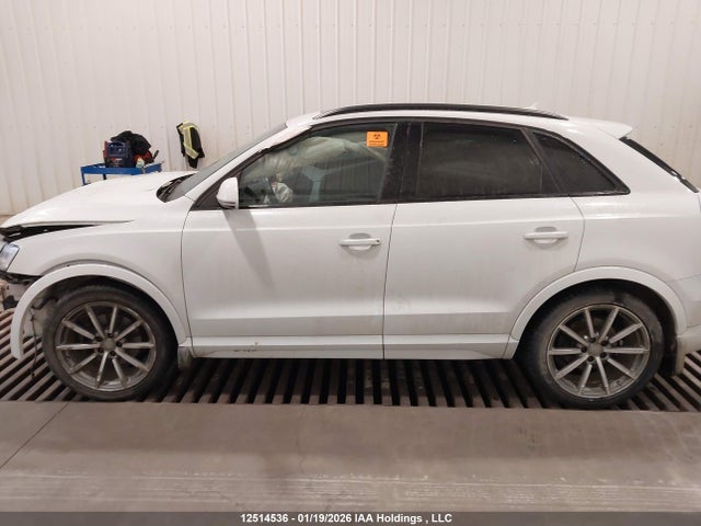 WA1GFCFS8GR010895 Audi Q3 2.0t Technik