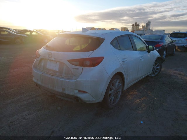 3MZBN1M35JM174503 Mazda Mazda3 Gt