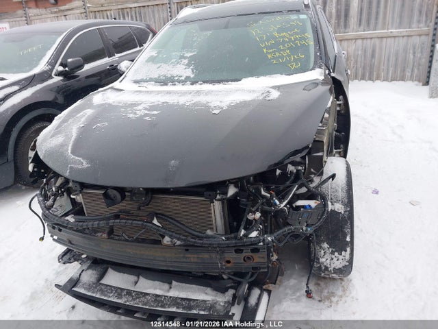 5N1AT2MV1HC747948 Nissan Rogue S/sl Platinum/sv