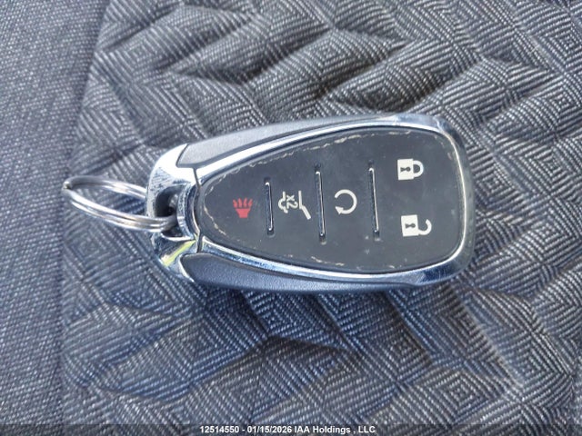 3GNAXUEV6NL272145 Chevrolet EQUINOX LT