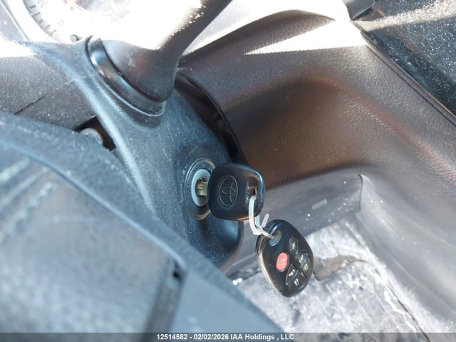 5TDXZ3DC5HS853576 Toyota Sienna Se 8 Passenger