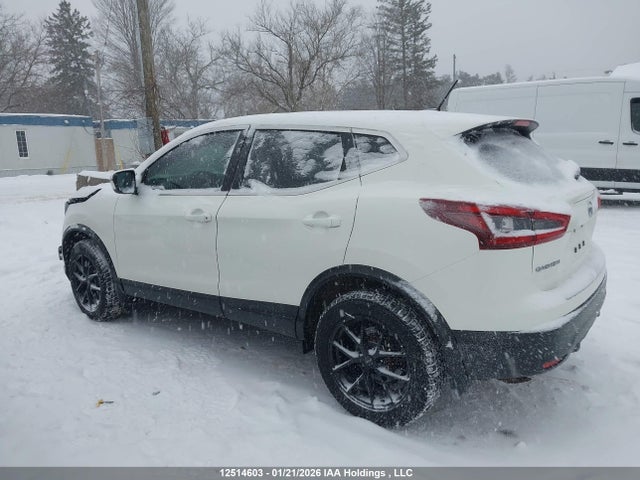 JN1BJ1CW6LW381725 Nissan Qashqai S/sl/sv