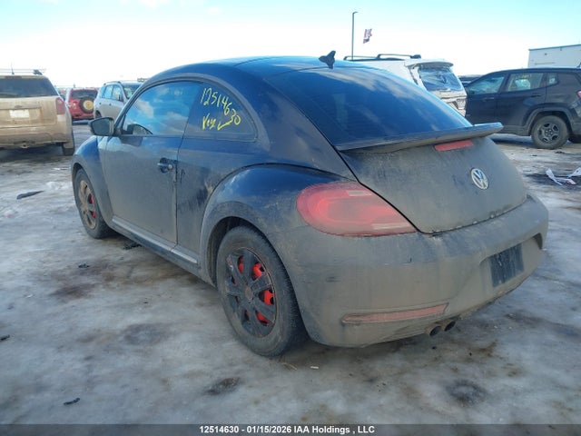 3VWJ17AT9HM615638 Volkswagen Beetle Se/sel