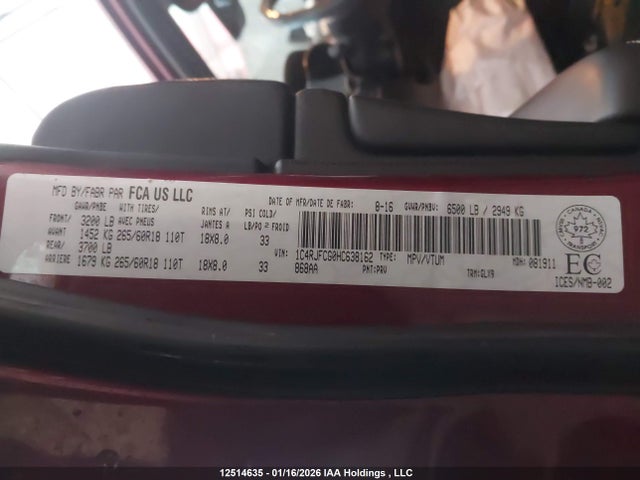 1C4RJFCG0HC638162 Jeep Grand Cherokee Overland