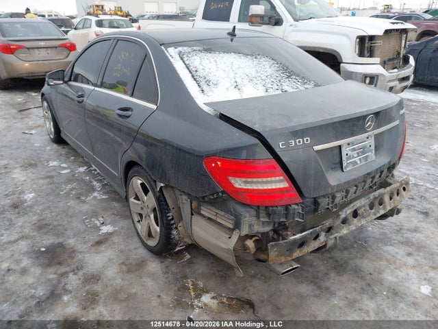 WDDGF8AB9EA899864 Mercedes-Benz C 300 4matic