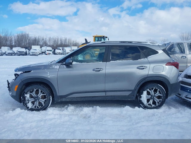 12514683 :رقم المزاد ، KNDERCAA6M7182157 vin ، 2021 Kia Seltos Ex مزاد بيع