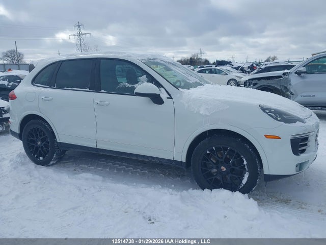 Porsche Cayenne Platinum Edition 2018 WP1AA2A23JKA01791 Image 13
