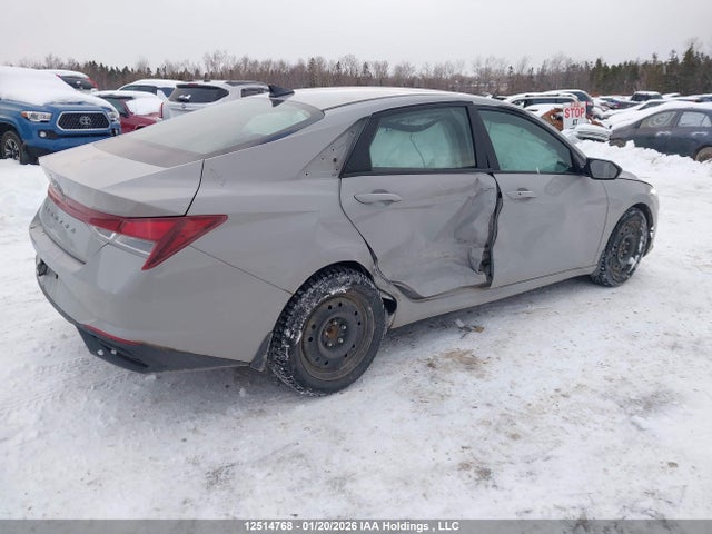 12514768 :رقم المزاد ، KMHLM4AGXPU477134 vin ، 2023 Hyundai Elantra Sel مزاد بيع