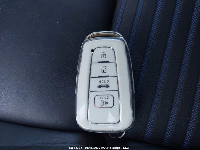 2T35WRFV5PW157296 Toyota RAV4 XSE