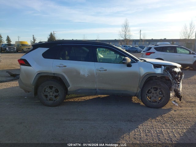 2T35WRFV5PW157296 Toyota RAV4 XSE