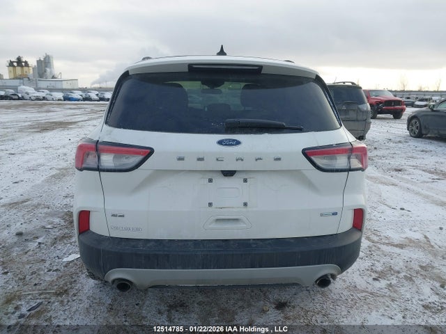 1FMCU9G61LUB35352 Ford ESCAPE SE