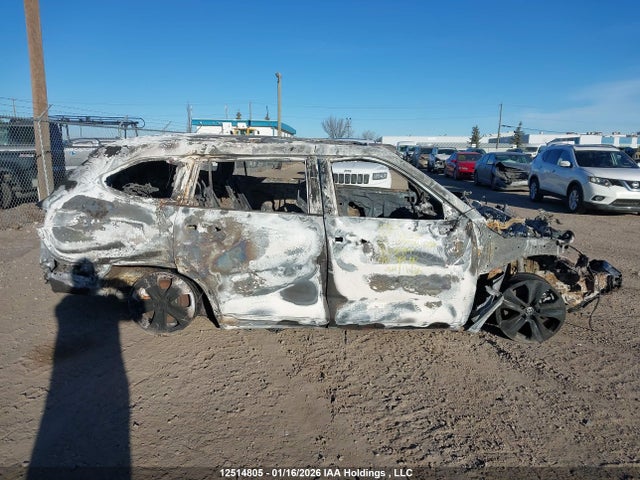 5TDKBRCH6RS631919 Toyota Highlander Hybrid Xle