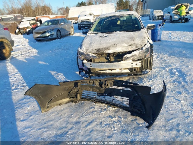 5YFB4MDE6RP217713 Toyota COROLLA LE