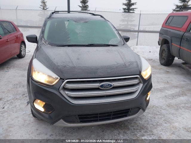 1FMCU0GD6HUA55143 Ford ESCAPE SE