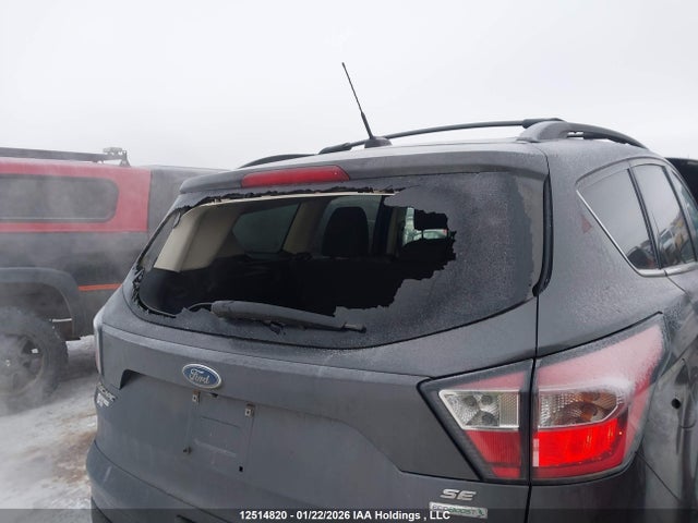 1FMCU0GD6HUA55143 Ford ESCAPE SE
