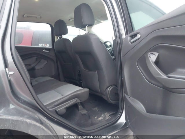 1FMCU0GD6HUA55143 Ford ESCAPE SE