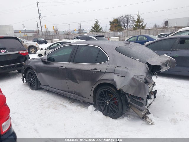 Продажа на аукционе авто 2022 Toyota Camry Hybrid Xse, vin: 4T1K31AK7NU040884, номер лота: 12514834