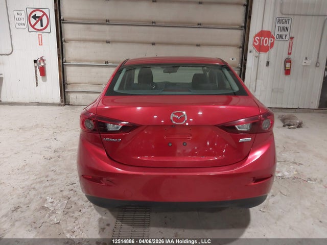 3MZBN1V79JM243565 Mazda 3 Gs