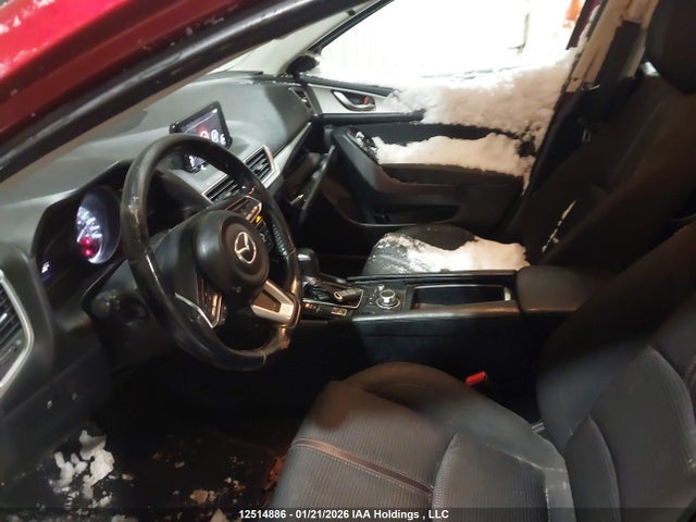 3MZBN1V79JM243565 Mazda 3 Gs