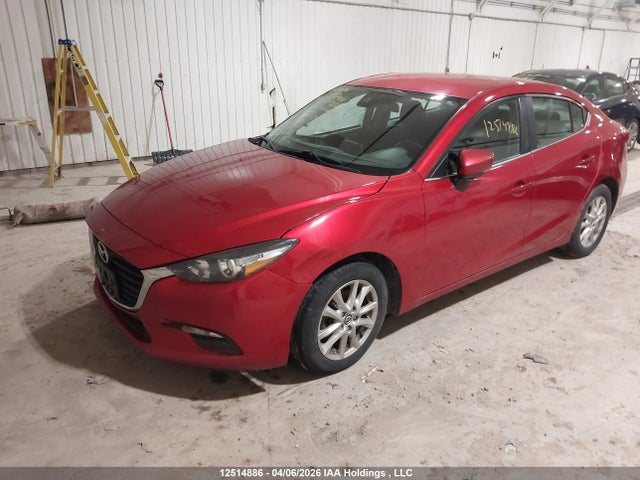 3MZBN1V79JM243565 Mazda 3 Gs