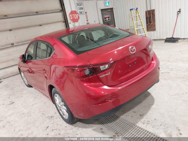 3MZBN1V79JM243565 Mazda 3 Gs
