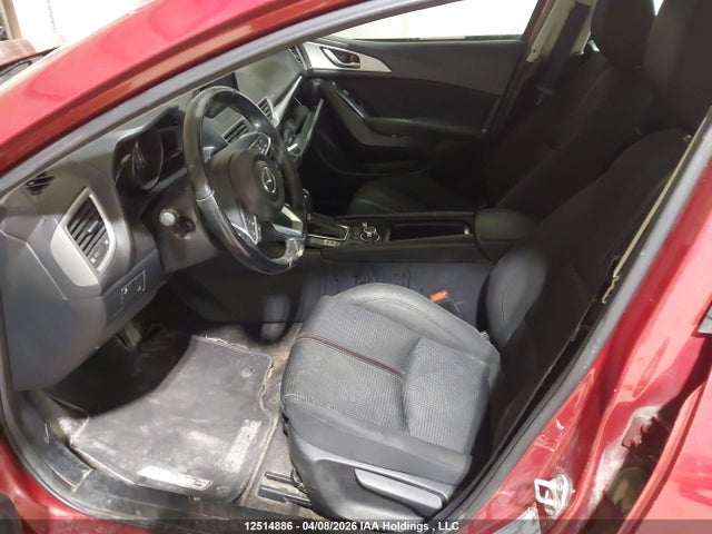 3MZBN1V79JM243565 Mazda 3 Gs