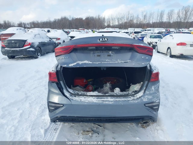 3KPF54AD1ME278391 KIA Forte