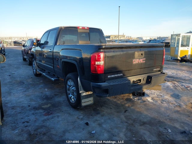 1GT12UE81GF295590 GMC Sierra K2500 Denali