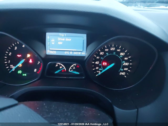 1FADP3F29EL101010 Ford FOCUS SE