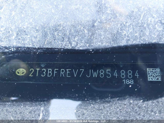 Toyota RAV4 LE 2018 2T3BFREV7JW854884 Image 20
