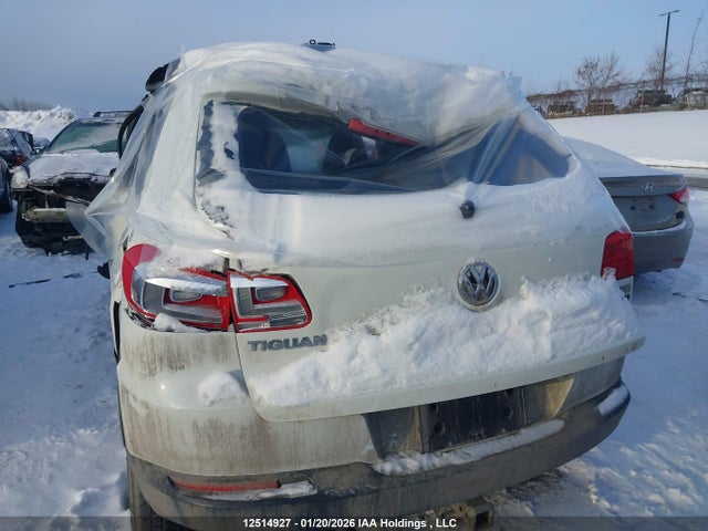 WVGJV7AX6GW594381 Volkswagen Tiguan Comfortline/highline/special Edition