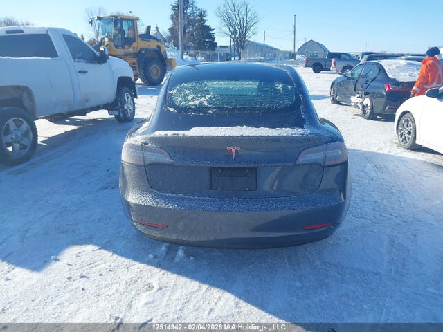 5YJ3E1EA0MF861157 Tesla MODEL 3