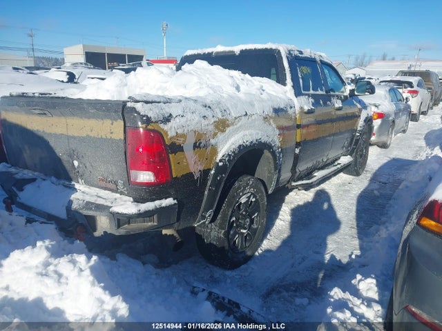 3C6UR5DL8HG597857 RAM 2500 Slt