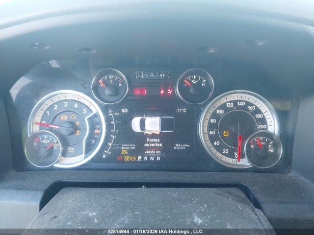 3C6UR5DL8HG597857 RAM 2500 Slt