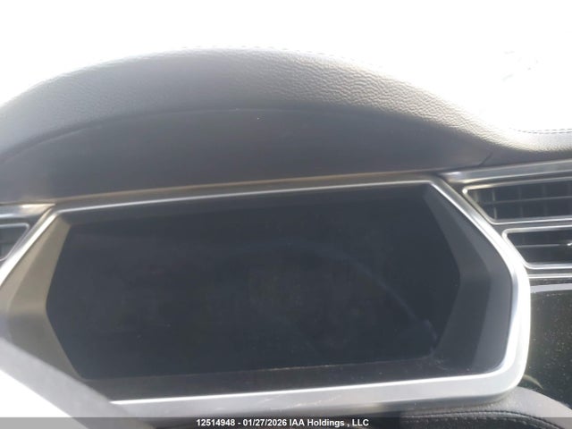12514948 :رقم المزاد ، 5YJSA1H10EFP35563 vin ، 2014 Tesla Model S مزاد بيع