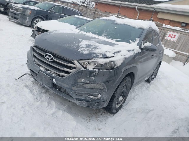 KM8J23A46HU278662 Hyundai TUCSON SE