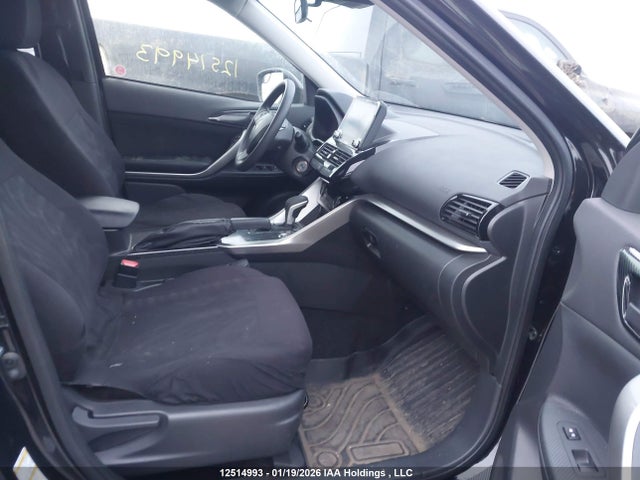 JA4ATUAA7RZ625279 Mitsubishi Eclipse Cross Es