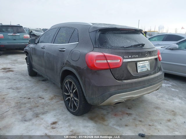 WDCTG4GB7HJ328135 Mercedes-Benz Gla 250 4matic