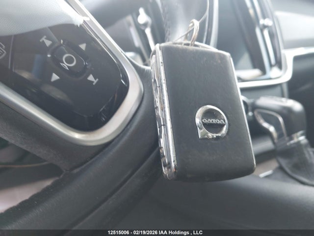YV4A22NL2K1072597 Volvo V90 Cross Country T6 Inscription