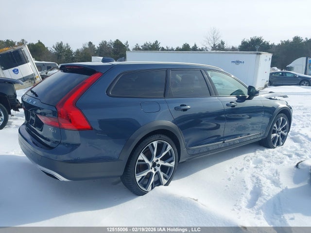 YV4A22NL2K1072597 Volvo V90 Cross Country T6 Inscription