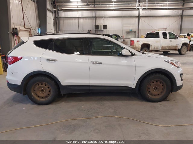 5XYZT3LB3GG331169 Hyundai Santa Fe Sport 2.4 Base