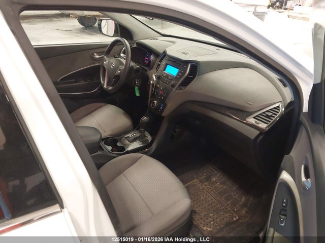 5XYZT3LB3GG331169 Hyundai Santa Fe Sport 2.4 Base