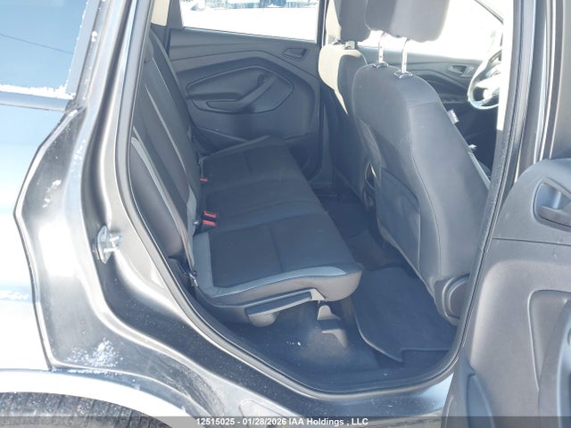 1FMCU0F71FUA20678 Ford ESCAPE S